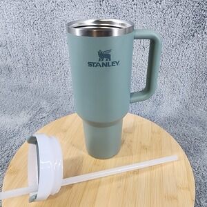 Stanley Adventure Quencher 2.0 40oz Tumbler Shale With Lid & Straw